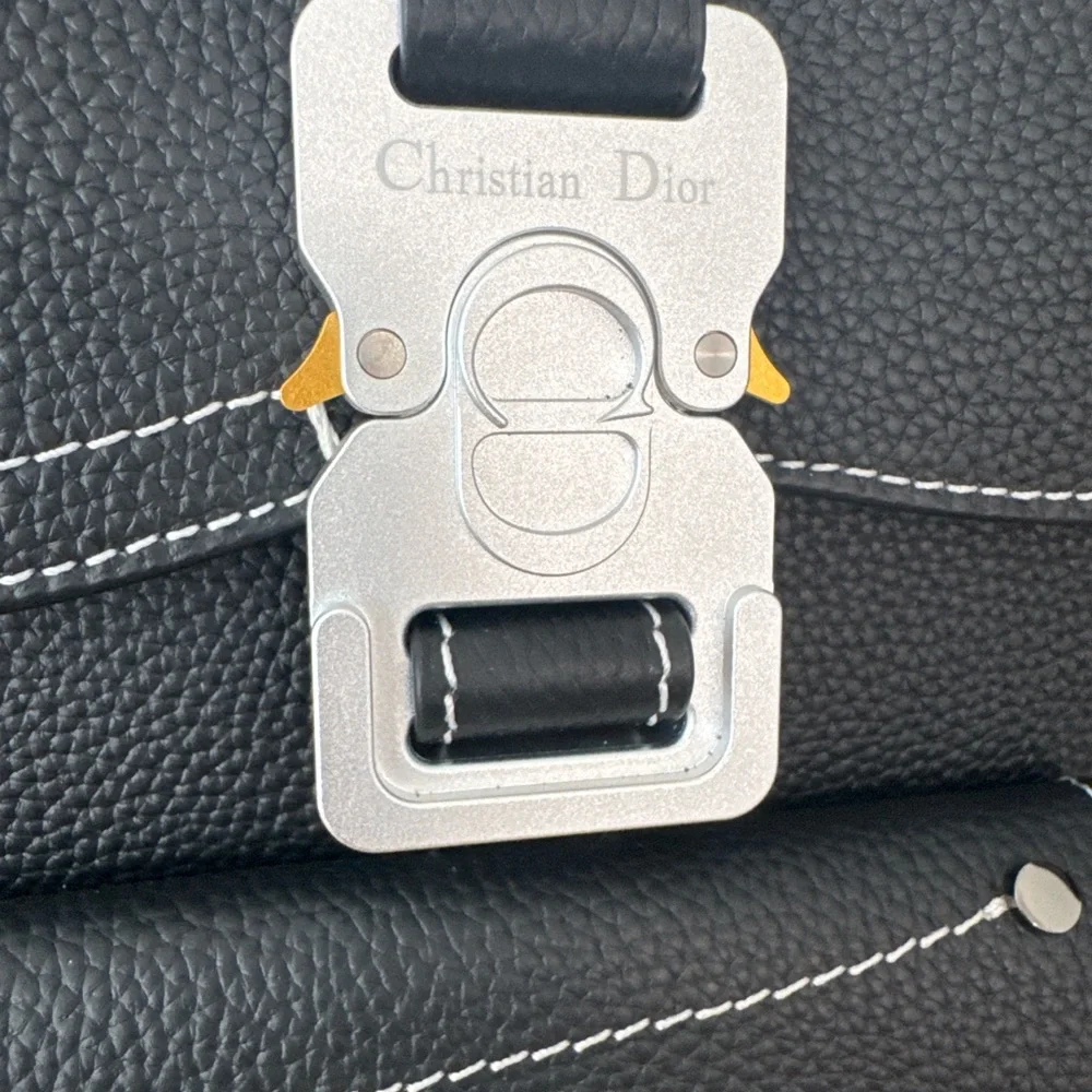 Dior Black Saddle Crossbody Bag with Silver Buckle - Picture 4 of 5